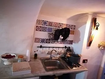 Domus Vinaria Nocleg ze śniadaniem 3*
