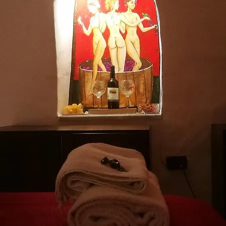 Domus Vinaria 3*
