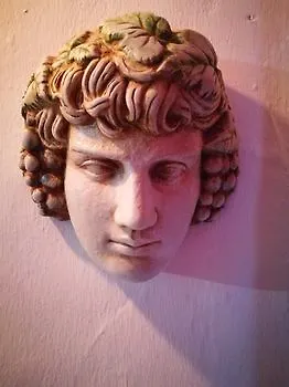 Domus Vinaria 3* Naples