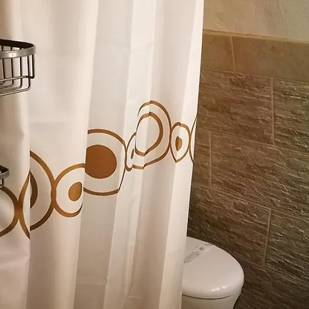 Domus Vinaria 3*